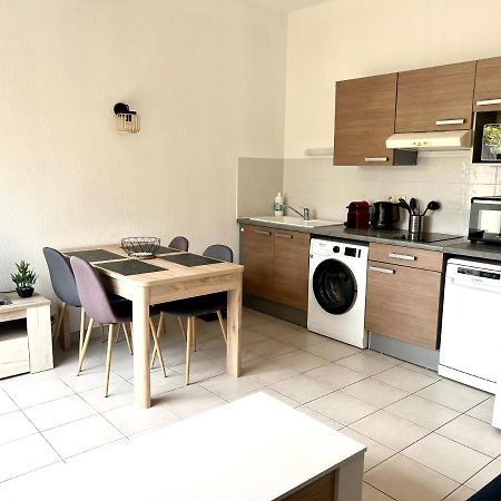 Lrx-0049 - Appartement Avec Exterieur Aytré Exterior foto